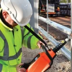 Badanie powłoki konstrukcji stalowej detektorem Elcometer 280